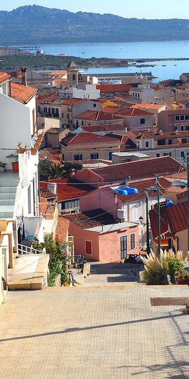 B&B Affittacamere Via Del Centro La Maddalena  Dış mekan fotoğraf